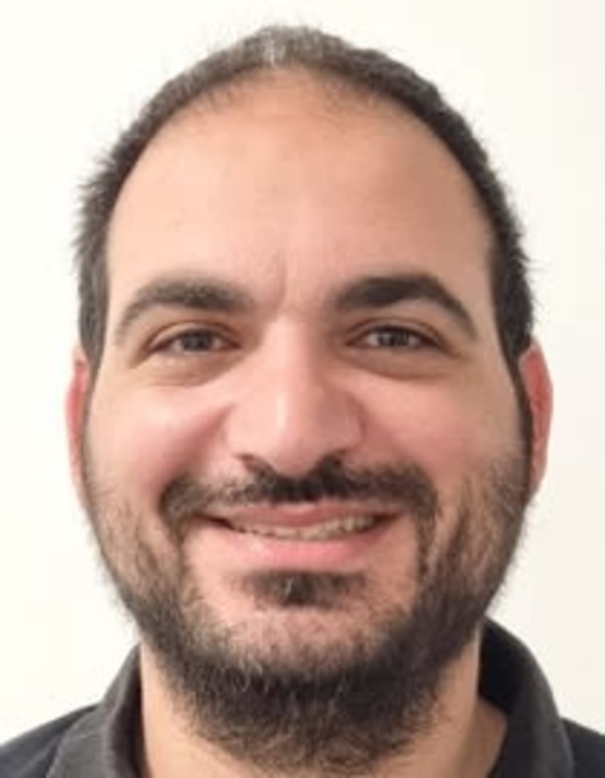 תמונת פורטרט של בעל המקצוע תמונת פורטרט של בעל המקצוע