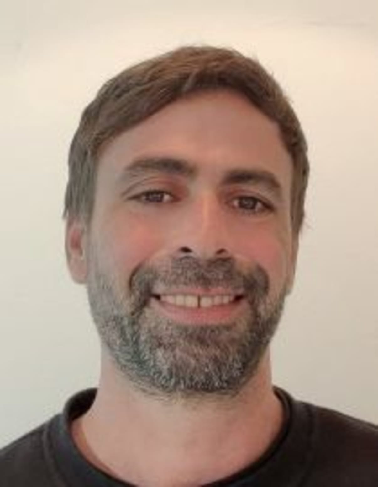 תמונת פורטרט של בעל המקצוע תמונת פורטרט של בעל המקצוע