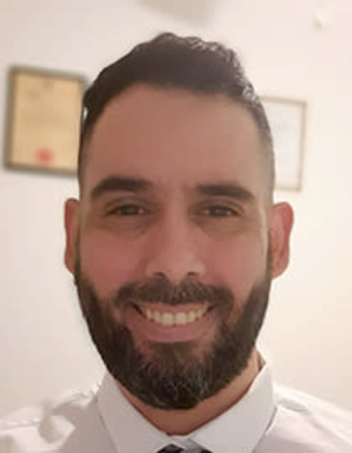 תמונת פורטרט של בעל המקצוע תמונת פורטרט של בעל המקצוע