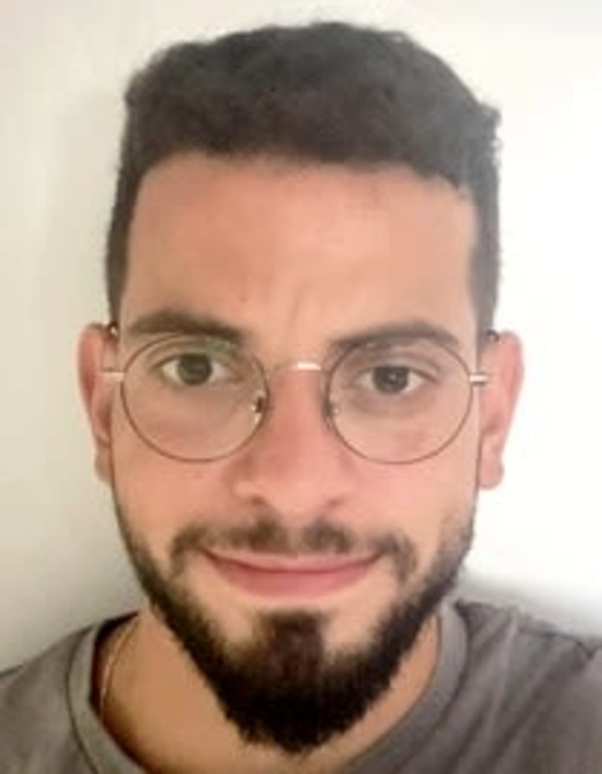 תמונת פורטרט של בעל המקצוע תמונת פורטרט של בעל המקצוע