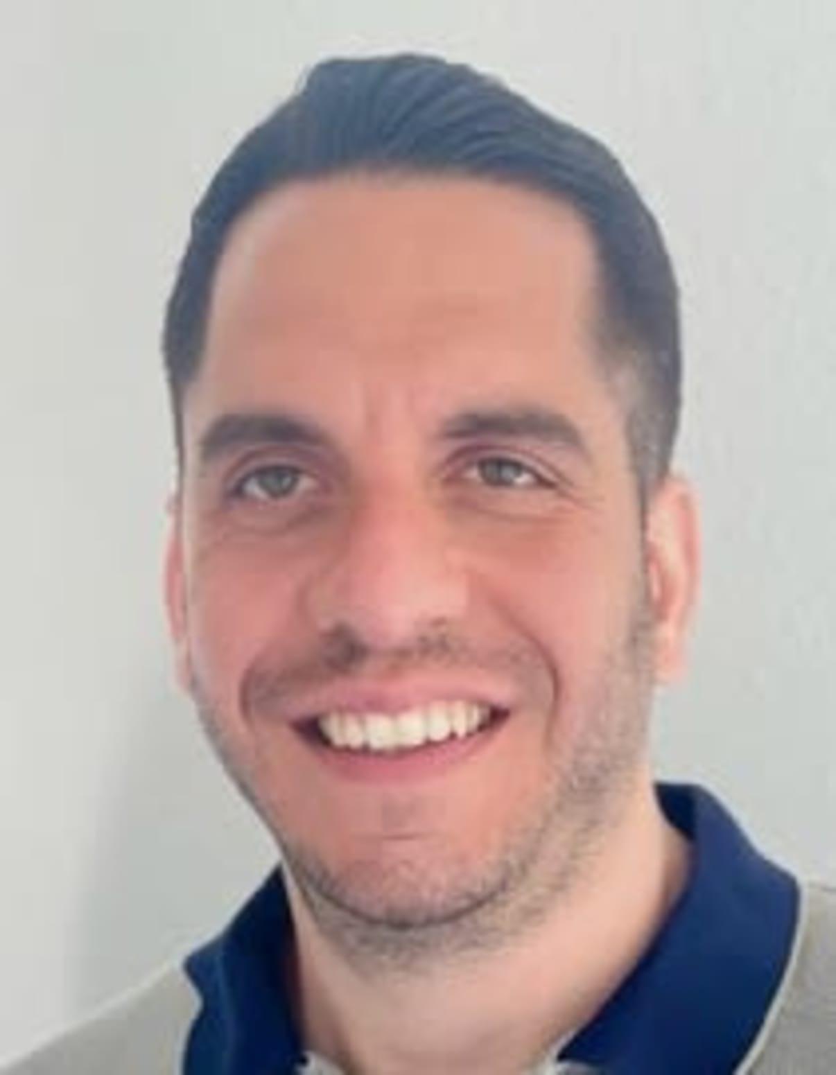 תמונת פורטרט של בעל המקצוע תמונת פורטרט של בעל המקצוע