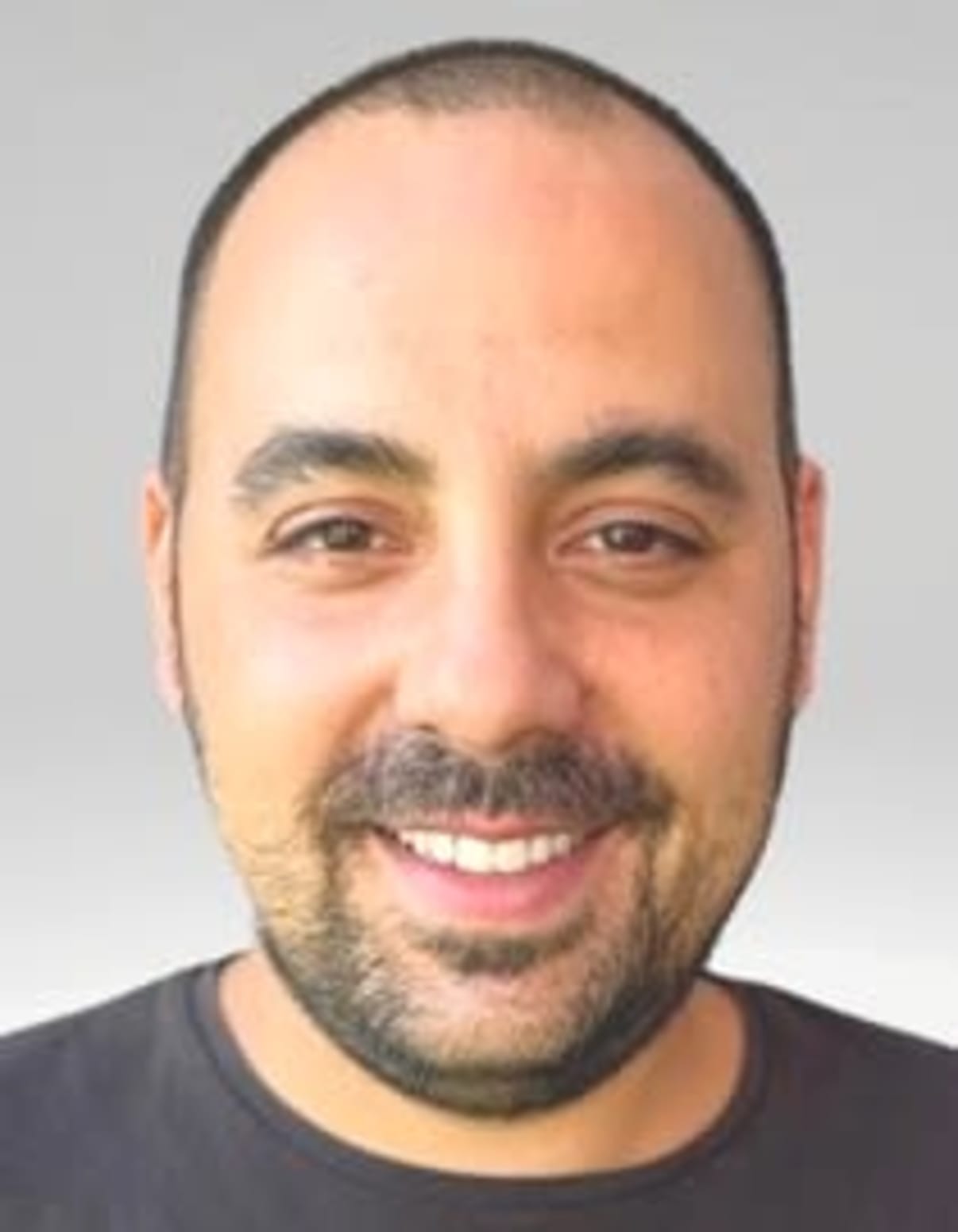 תמונת פורטרט של בעל המקצוע תמונת פורטרט של בעל המקצוע