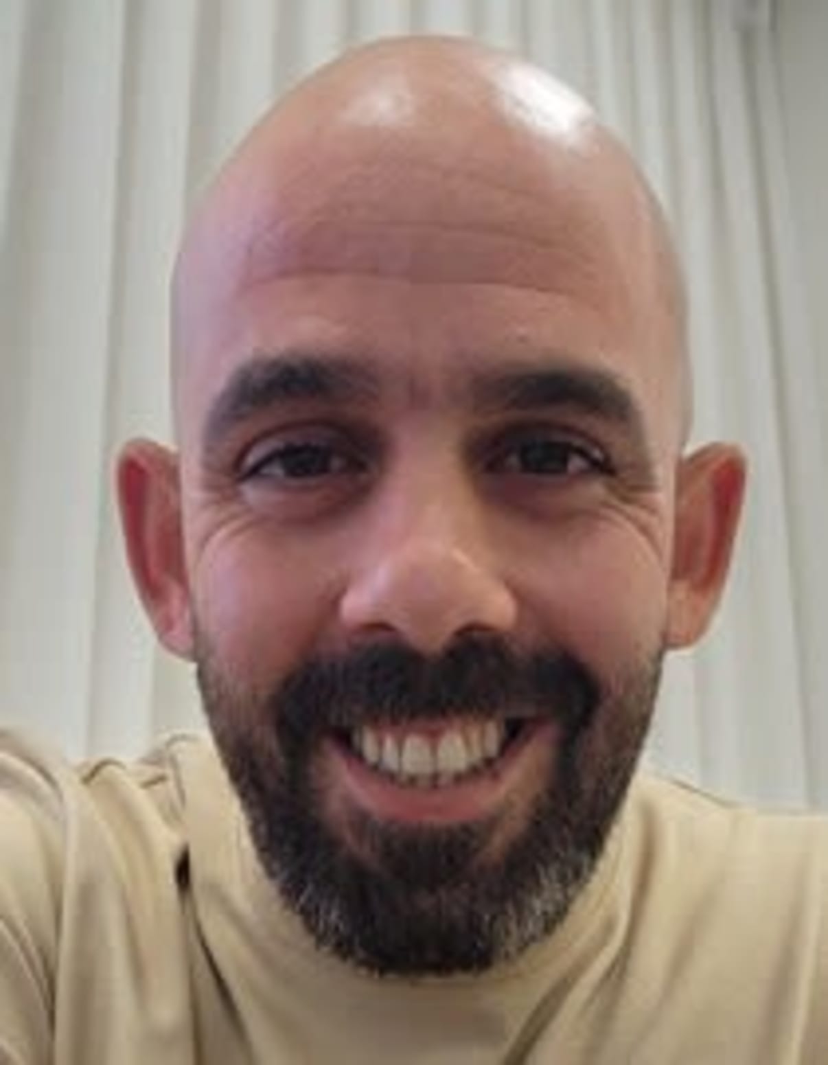 תמונת פורטרט של בעל המקצוע תמונת פורטרט של בעל המקצוע