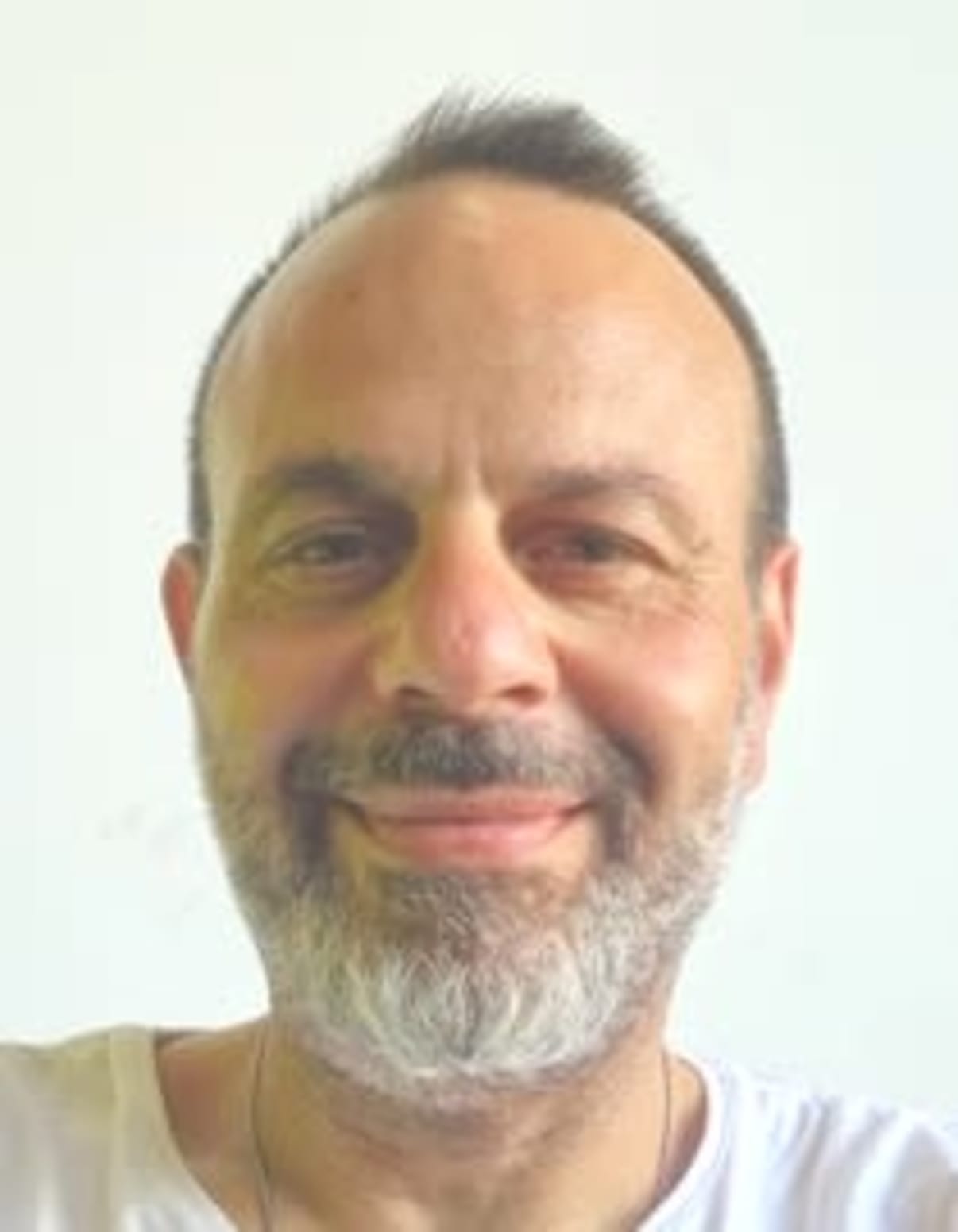 תמונת פורטרט של בעל המקצוע תמונת פורטרט של בעל המקצוע