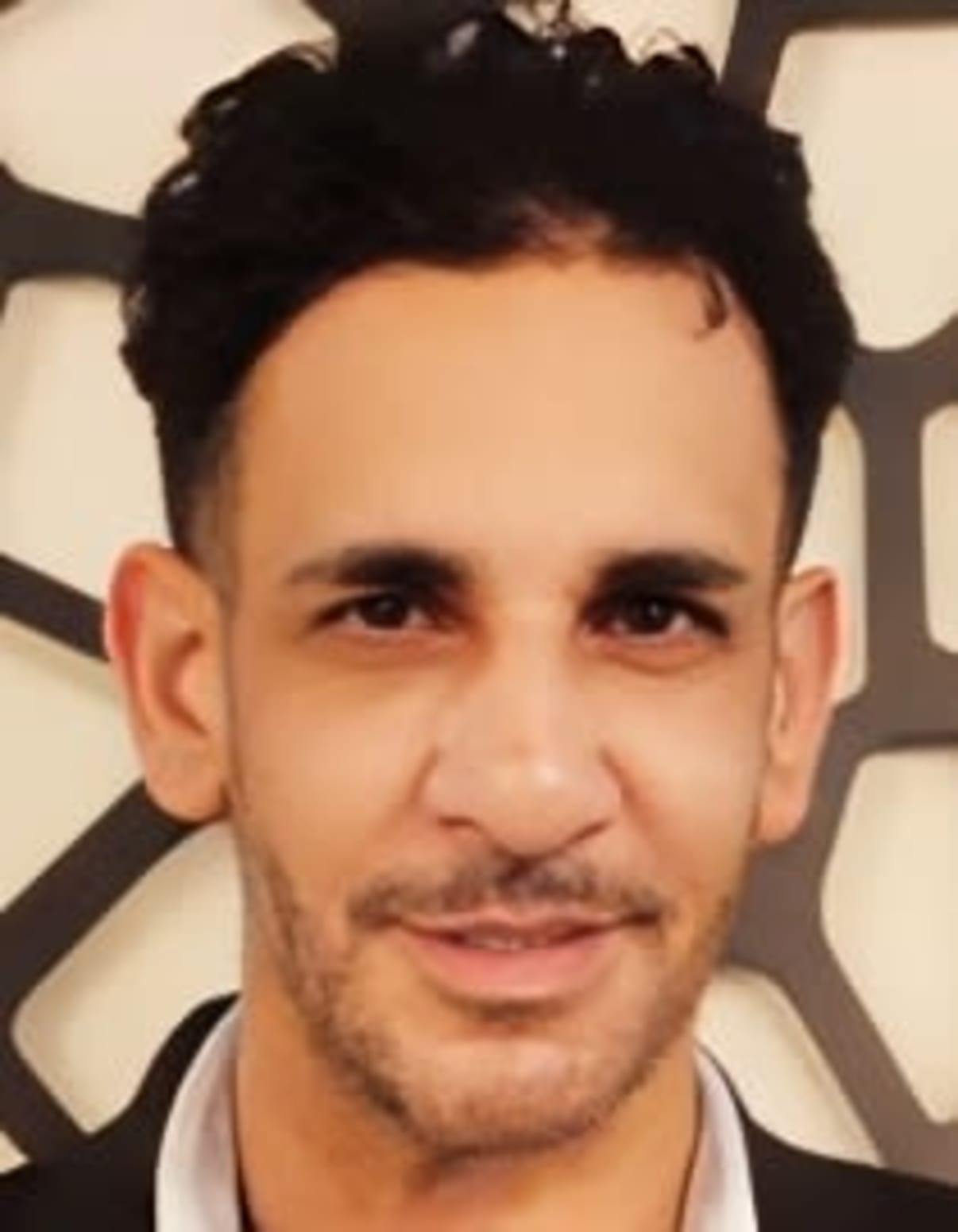 תמונת פורטרט של בעל המקצוע תמונת פורטרט של בעל המקצוע