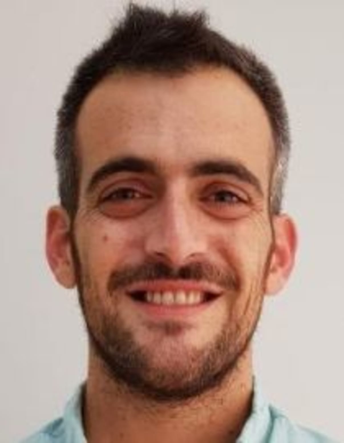 תמונת פורטרט של בעל המקצוע תמונת פורטרט של בעל המקצוע