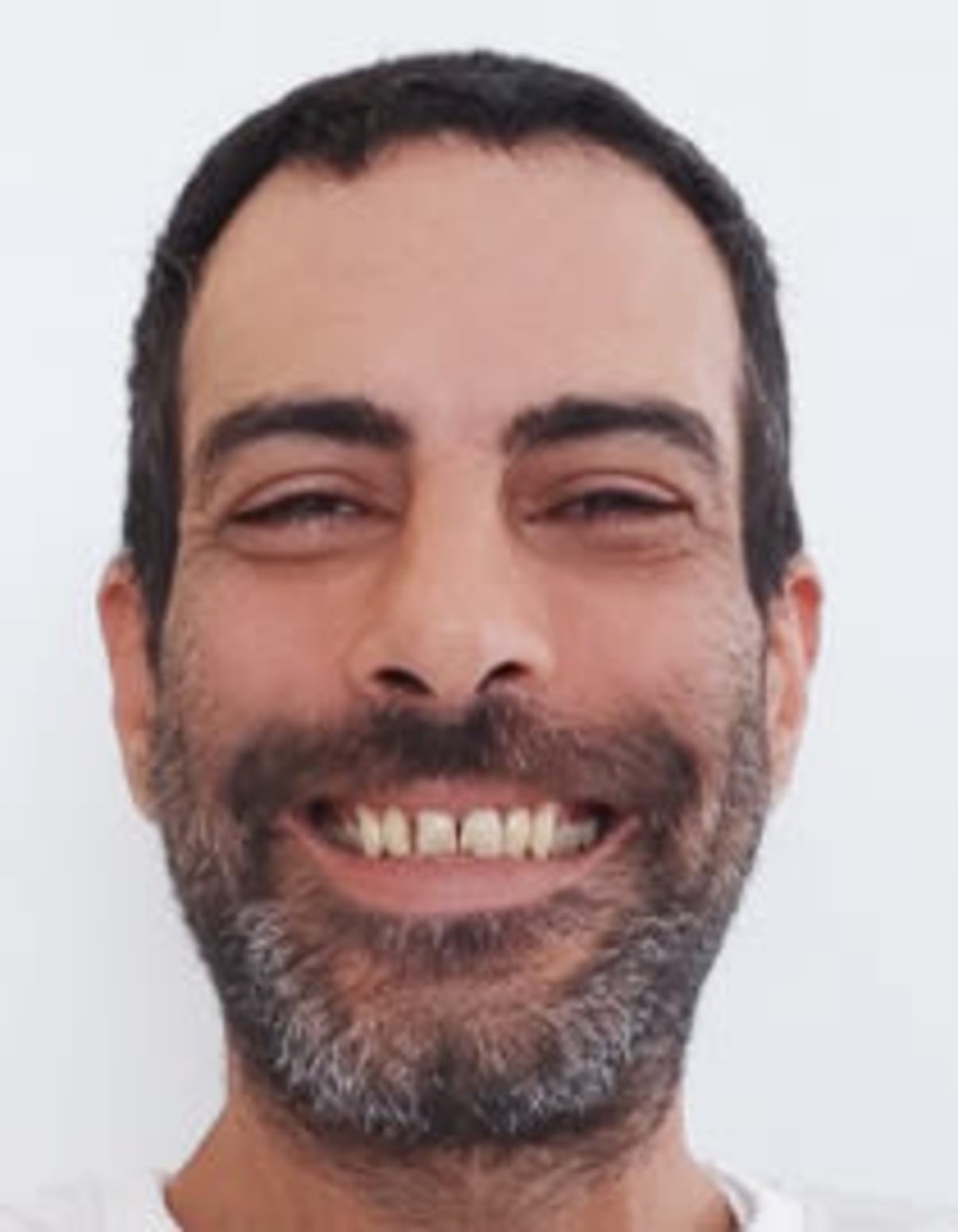 תמונת פורטרט של בעל המקצוע תמונת פורטרט של בעל המקצוע