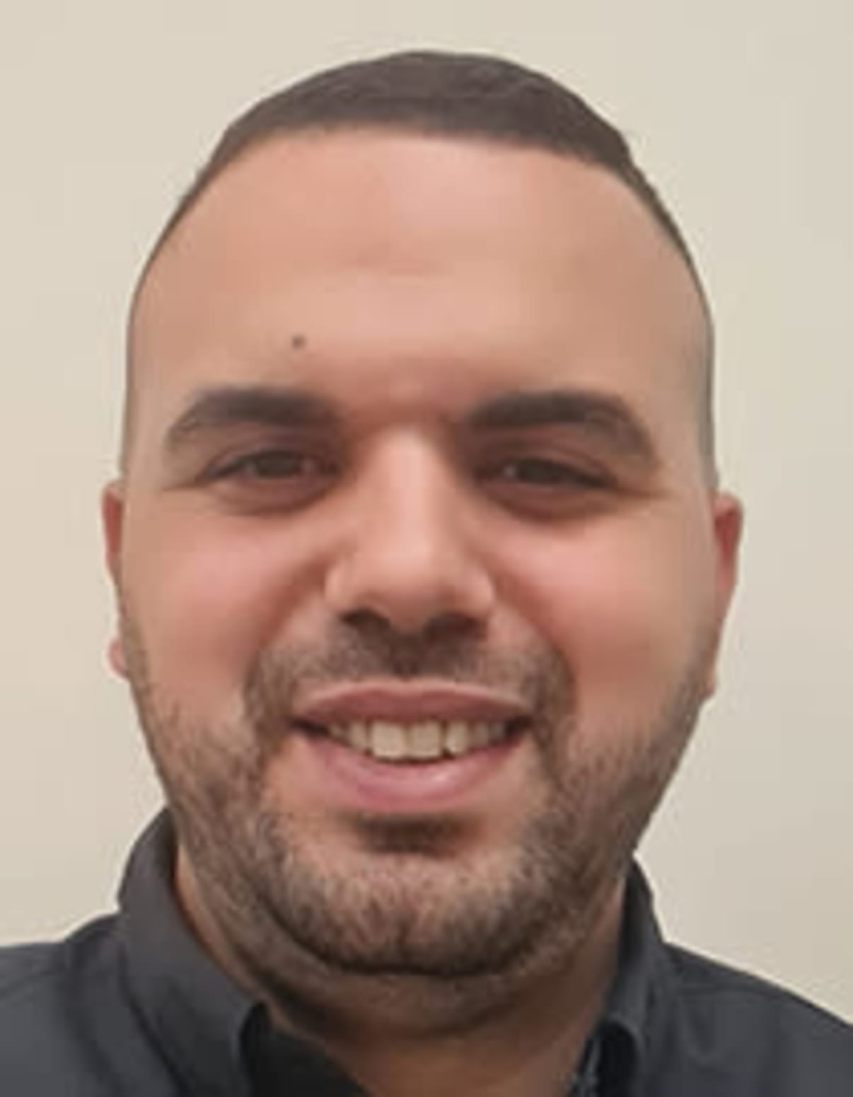 תמונת פורטרט של בעל המקצוע תמונת פורטרט של בעל המקצוע
