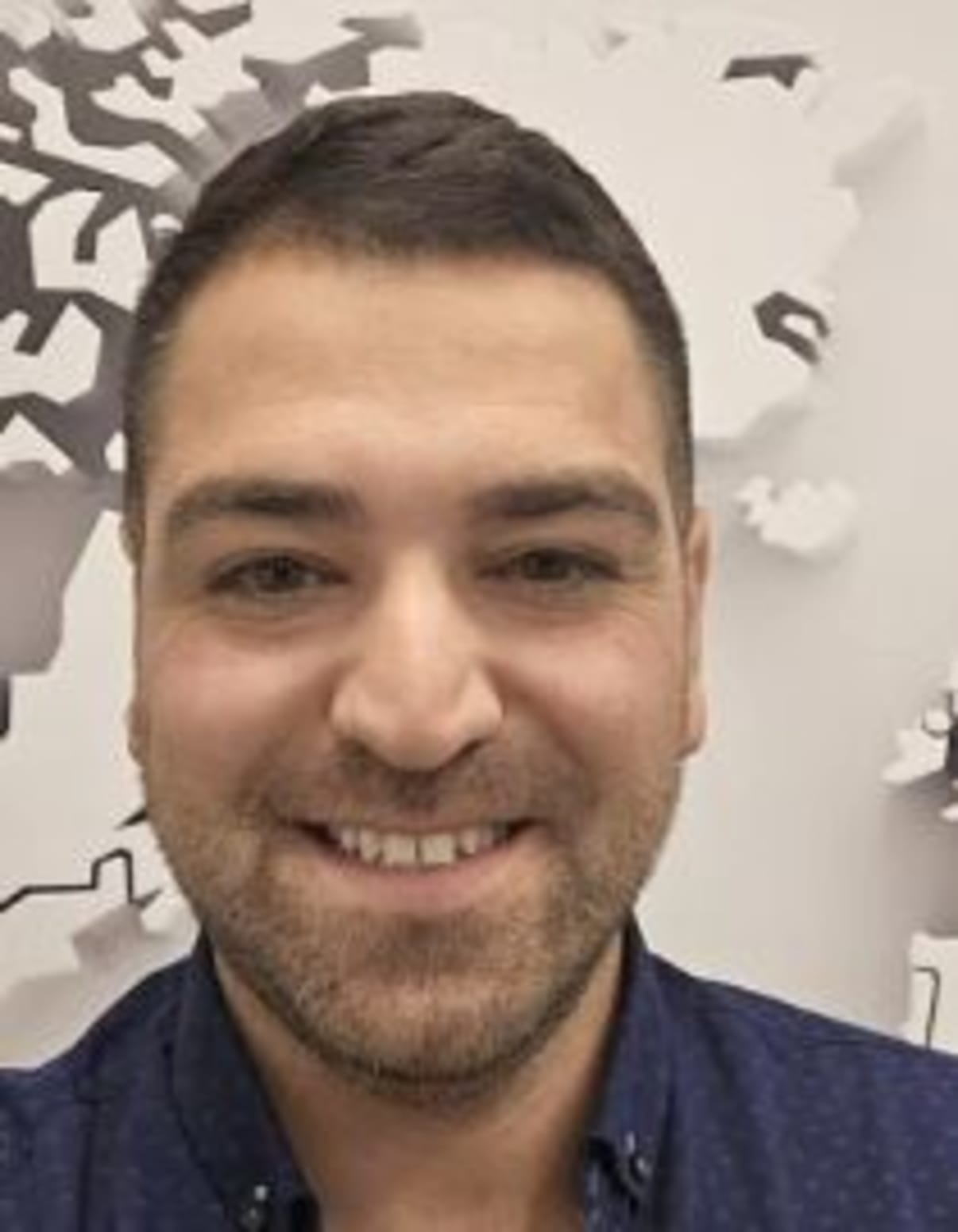 תמונת פורטרט של בעל המקצוע תמונת פורטרט של בעל המקצוע