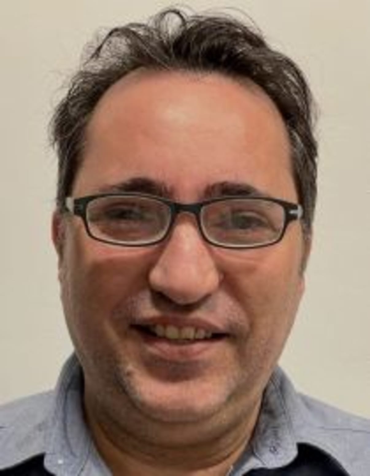 תמונת פורטרט של בעל המקצוע תמונת פורטרט של בעל המקצוע
