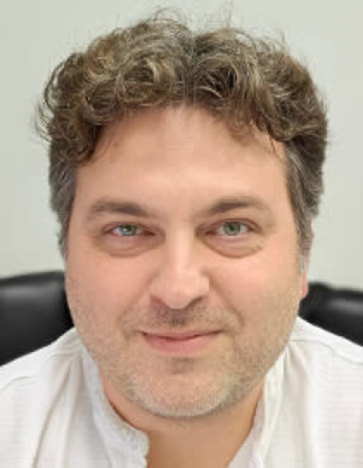 תמונת פורטרט של בעל המקצוע תמונת פורטרט של בעל המקצוע