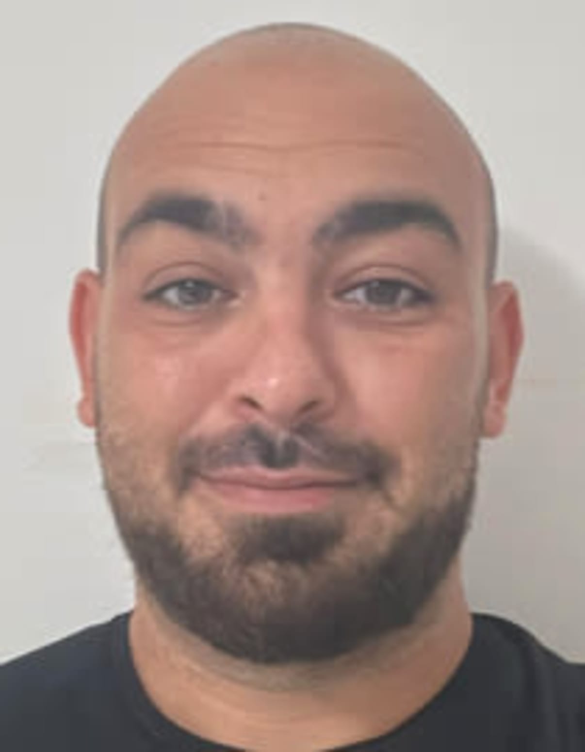 תמונת פורטרט של בעל המקצוע