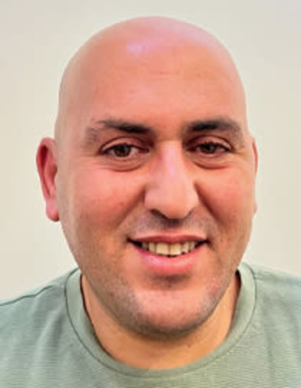 תמונת פורטרט של בעל המקצוע תמונת פורטרט של בעל המקצוע