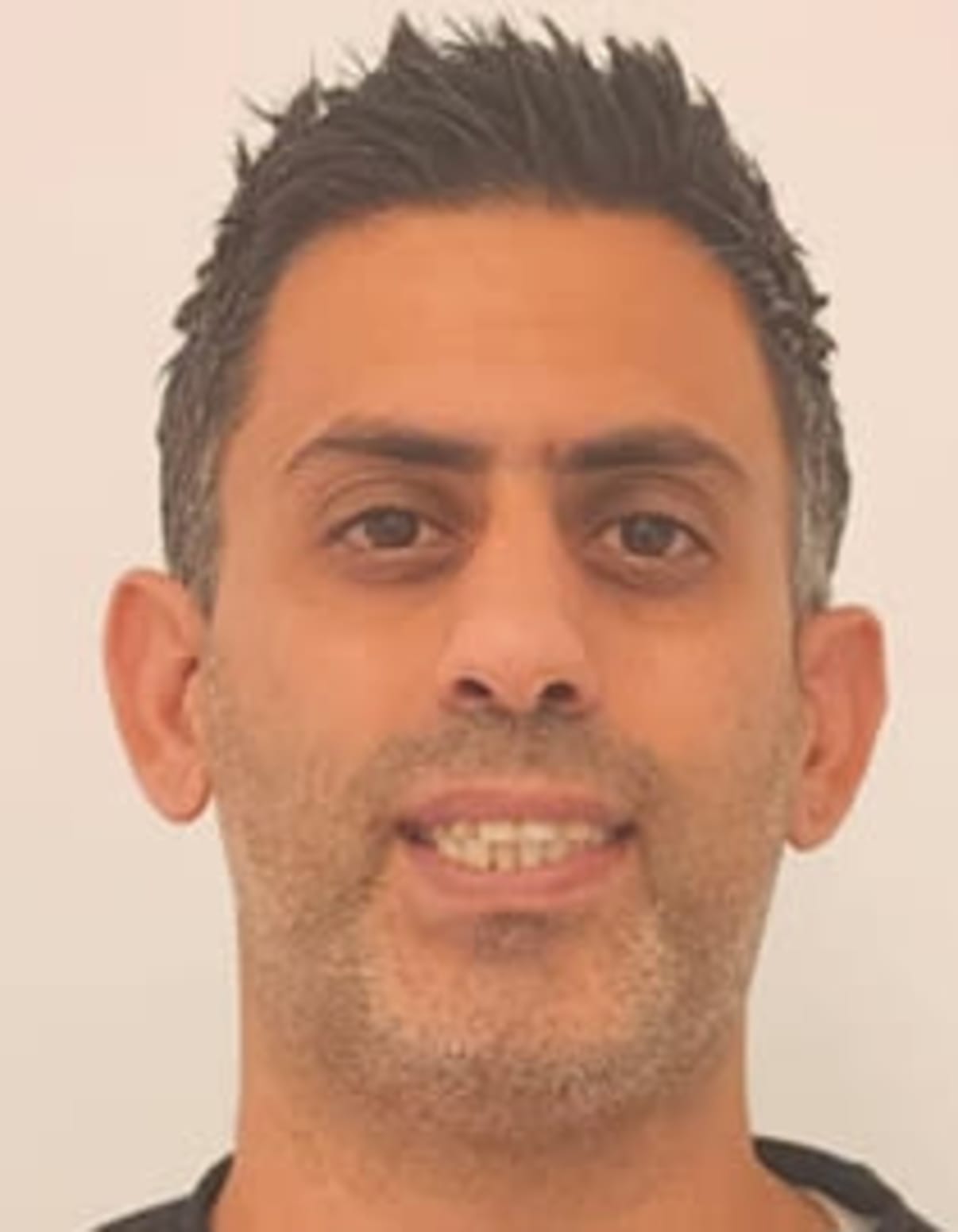 תמונת פורטרט של בעל המקצוע תמונת פורטרט של בעל המקצוע