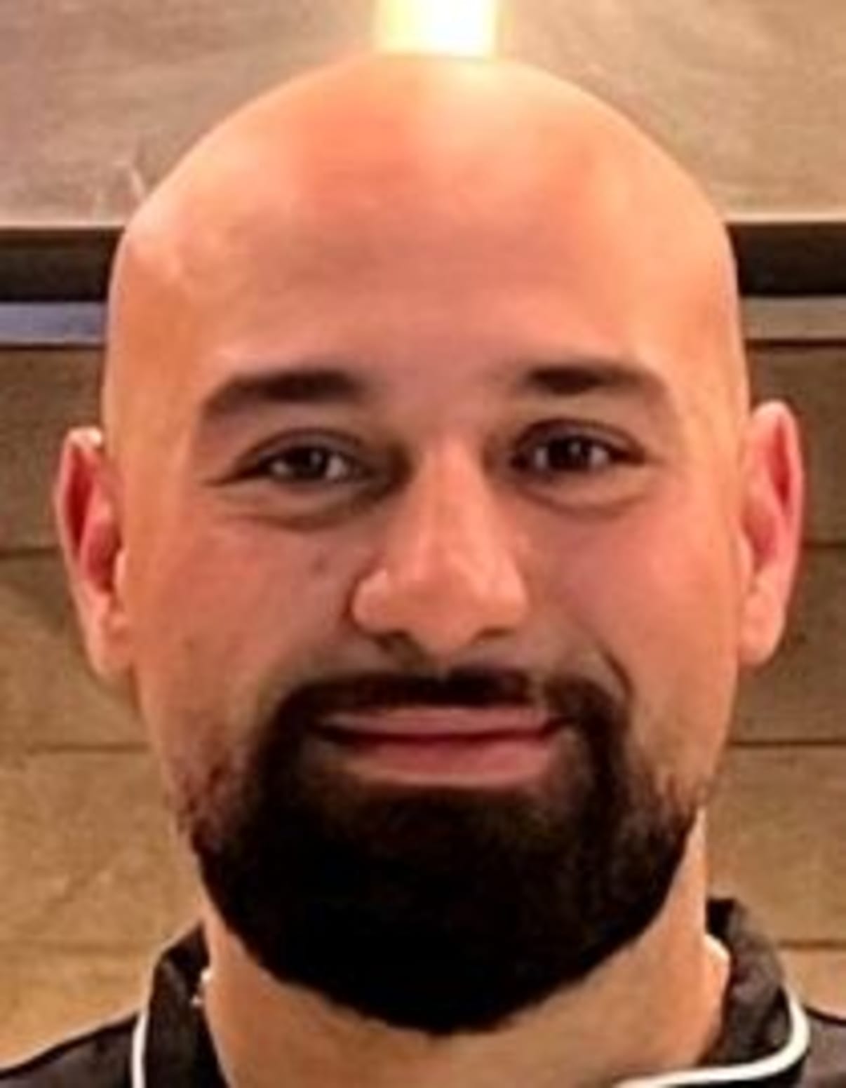 תמונת פורטרט של בעל המקצוע תמונת פורטרט של בעל המקצוע