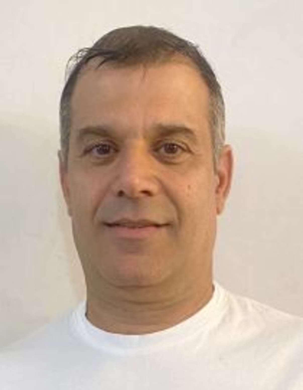 תמונת פורטרט של בעל המקצוע תמונת פורטרט של בעל המקצוע