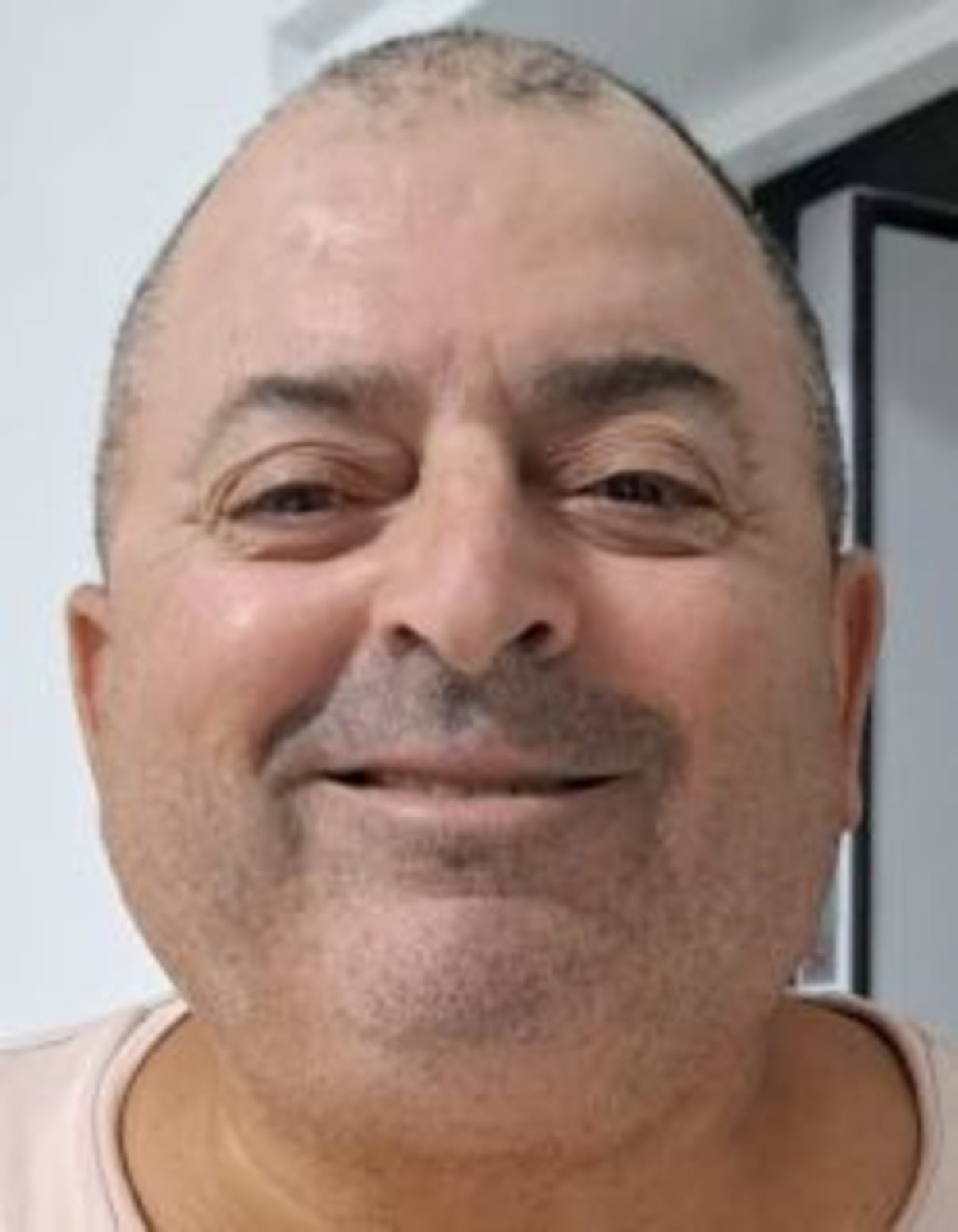 תמונת פורטרט של בעל המקצוע תמונת פורטרט של בעל המקצוע