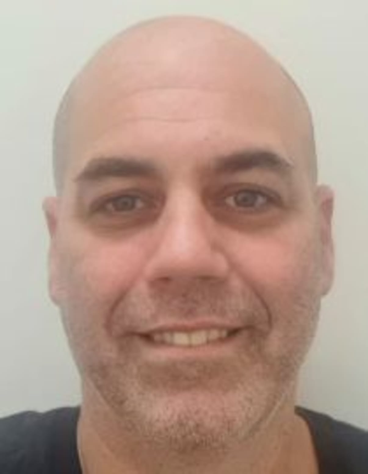 תמונת פורטרט של בעל המקצוע תמונת פורטרט של בעל המקצוע