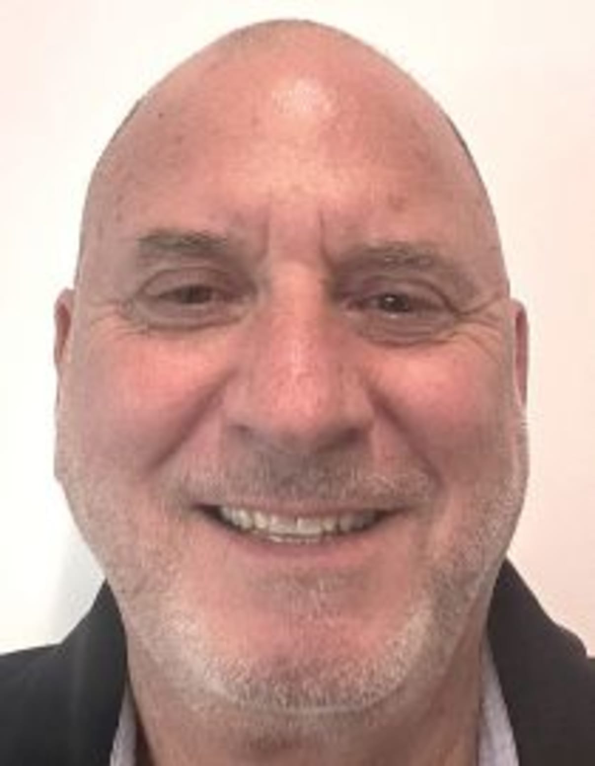 תמונת פורטרט של בעל המקצוע תמונת פורטרט של בעל המקצוע