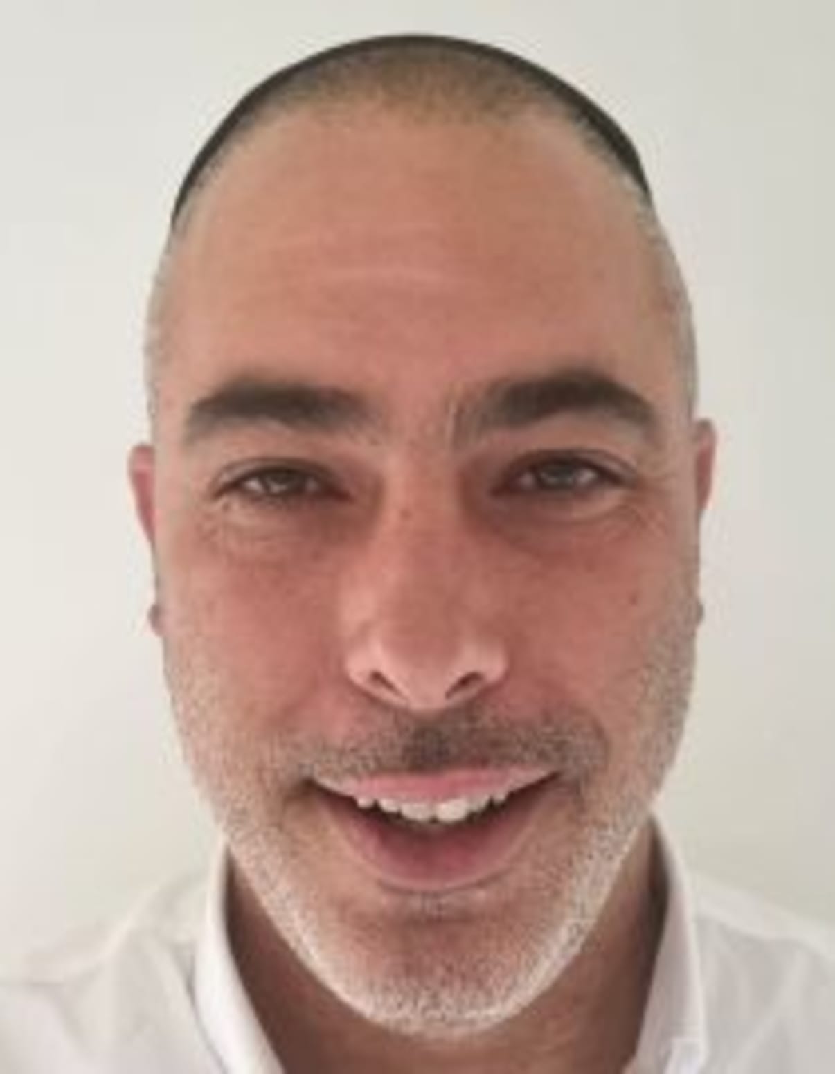 תמונת פורטרט של בעל המקצוע תמונת פורטרט של בעל המקצוע