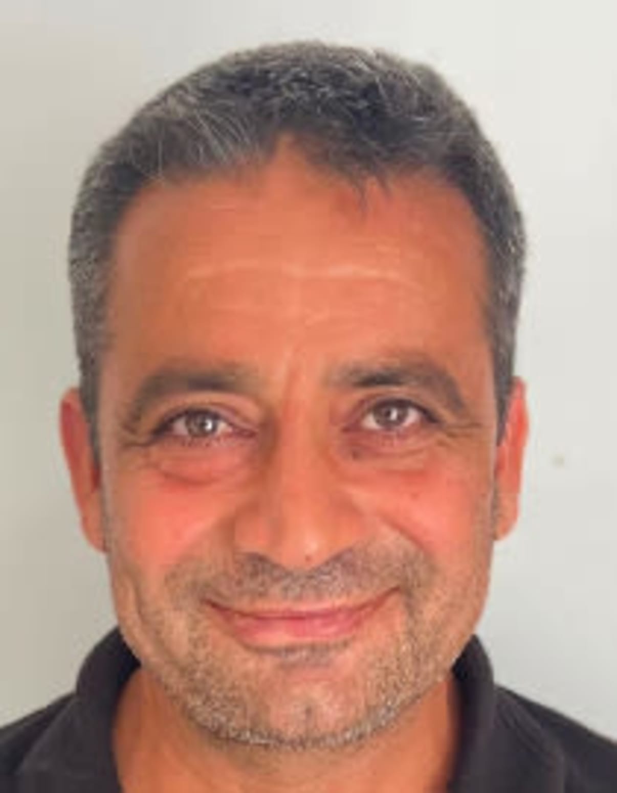 תמונת פורטרט של בעל המקצוע תמונת פורטרט של בעל המקצוע