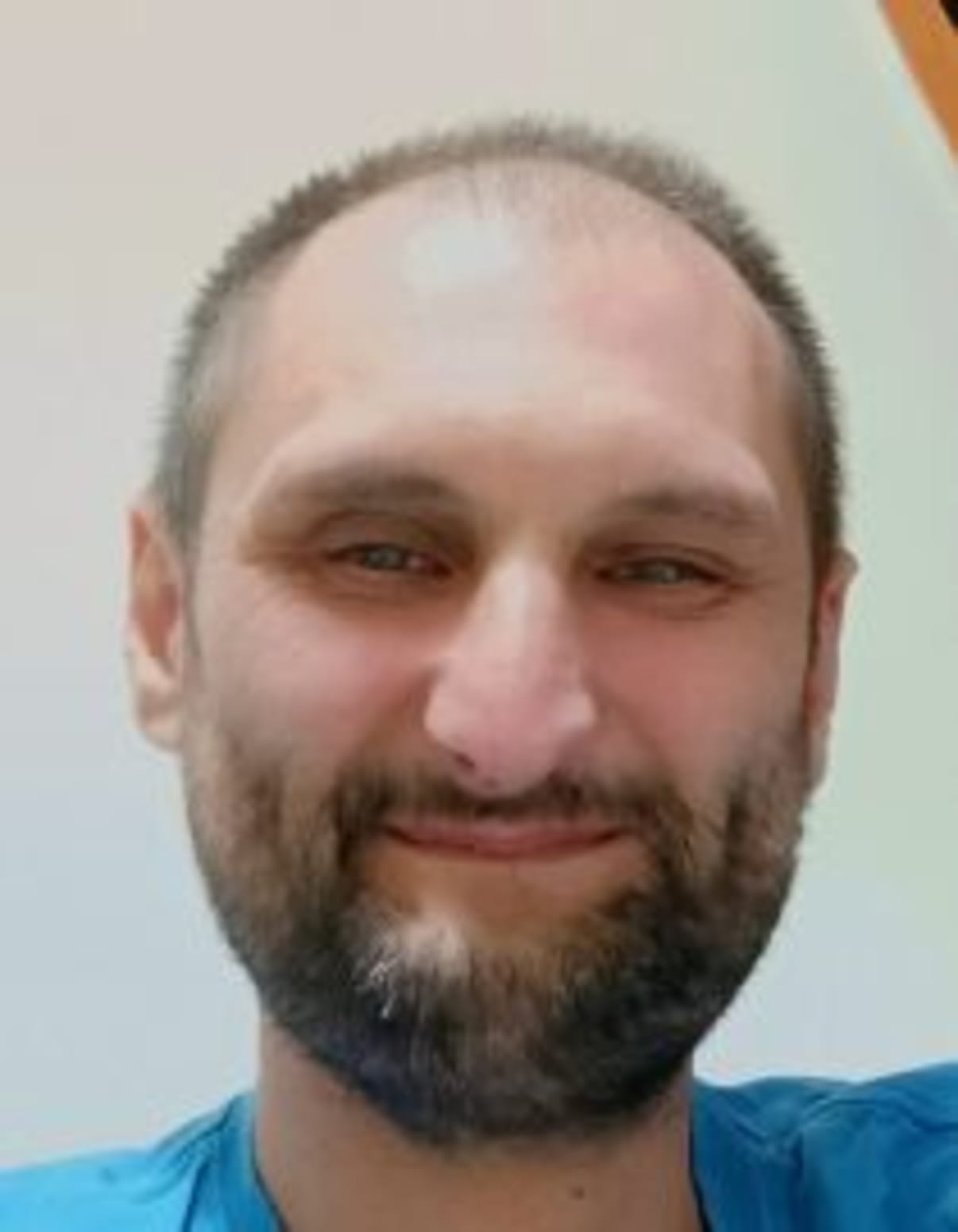 תמונת פורטרט של בעל המקצוע תמונת פורטרט של בעל המקצוע