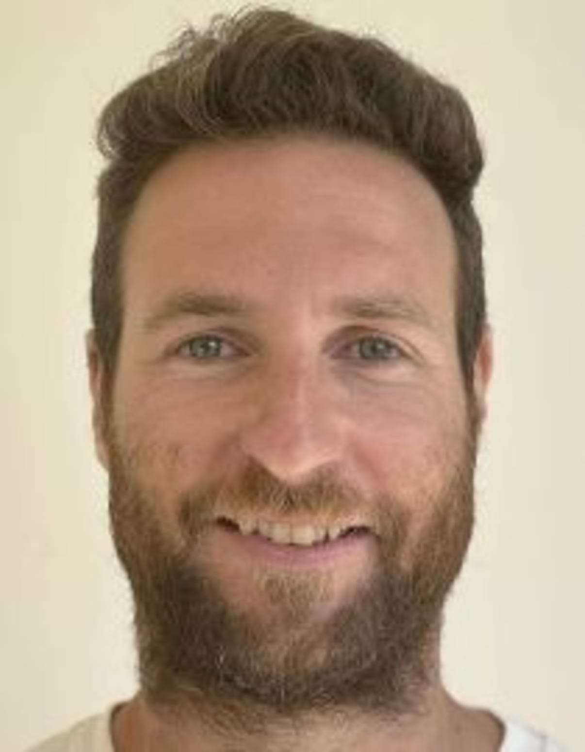 תמונת פורטרט של בעל המקצוע תמונת פורטרט של בעל המקצוע