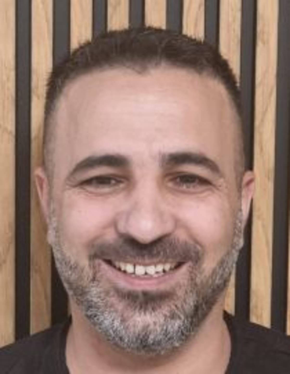 תמונת פורטרט של בעל המקצוע תמונת פורטרט של בעל המקצוע