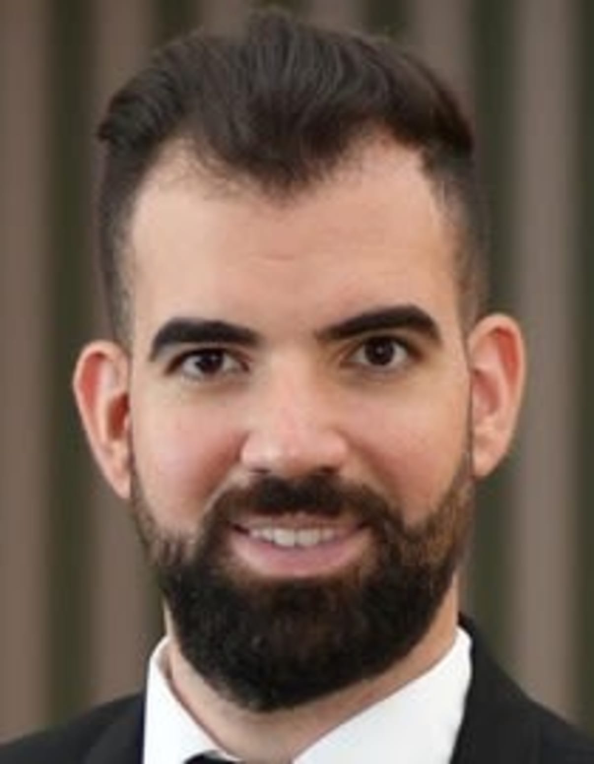 תמונת פורטרט של בעל המקצוע תמונת פורטרט של בעל המקצוע