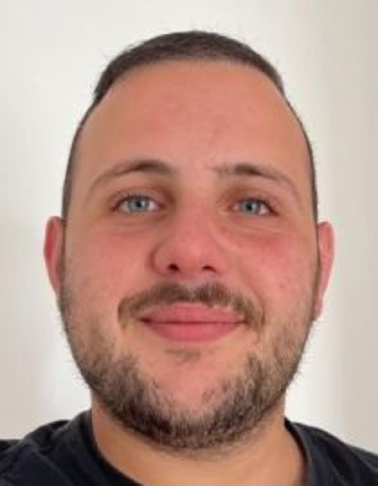 תמונת פורטרט של בעל המקצוע תמונת פורטרט של בעל המקצוע