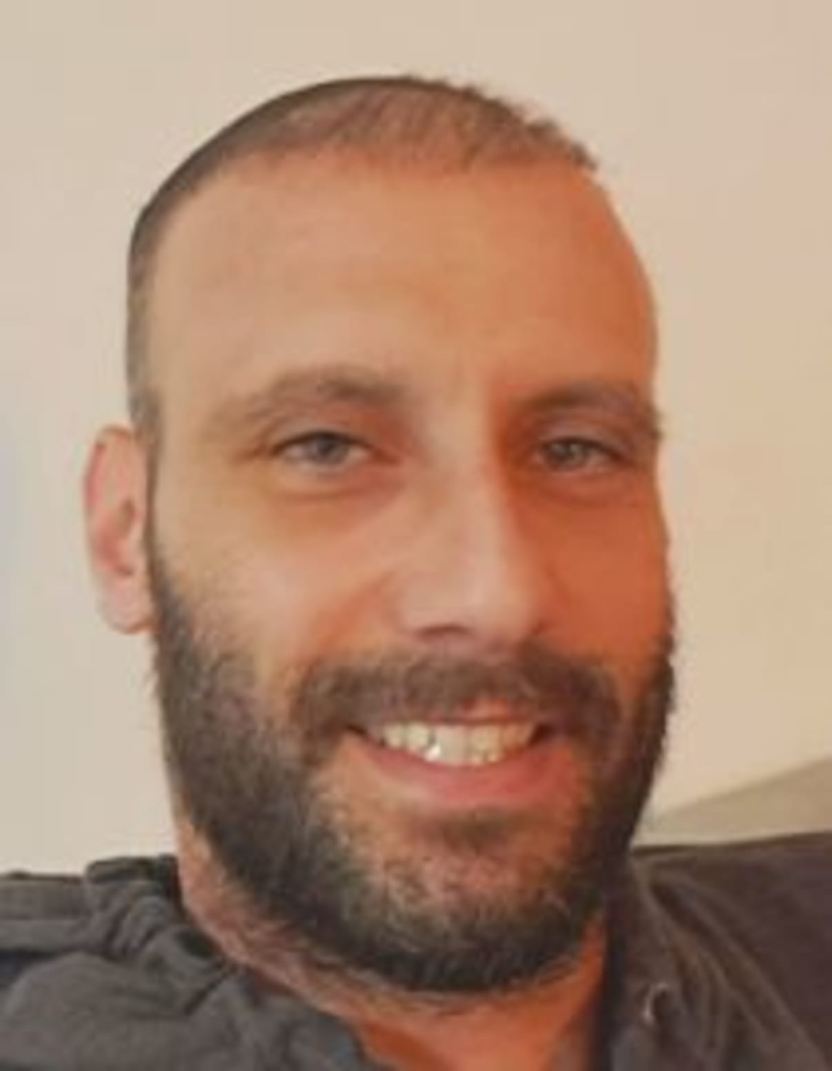 תמונת פורטרט של בעל המקצוע תמונת פורטרט של בעל המקצוע
