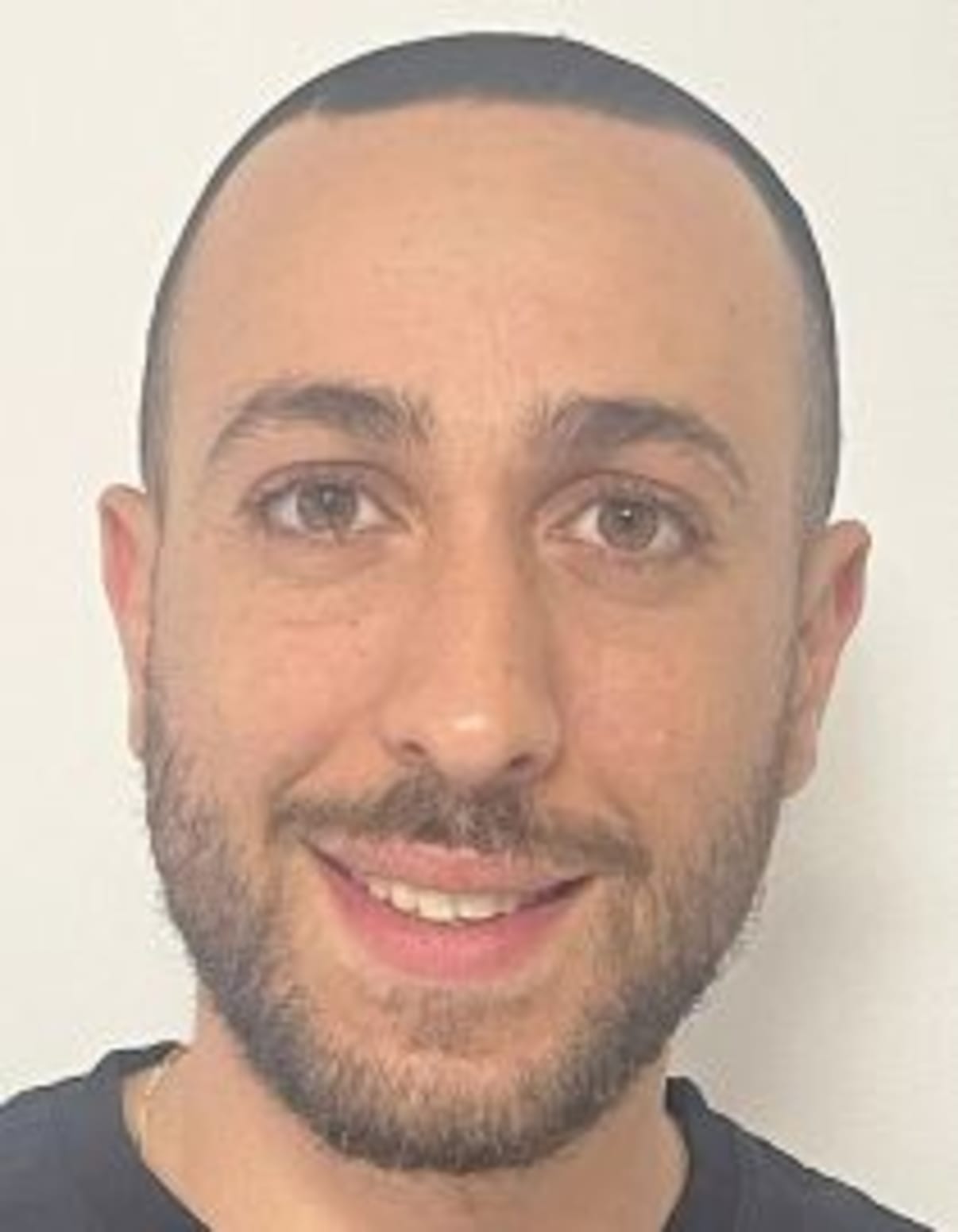 תמונת פורטרט של בעל המקצוע תמונת פורטרט של בעל המקצוע