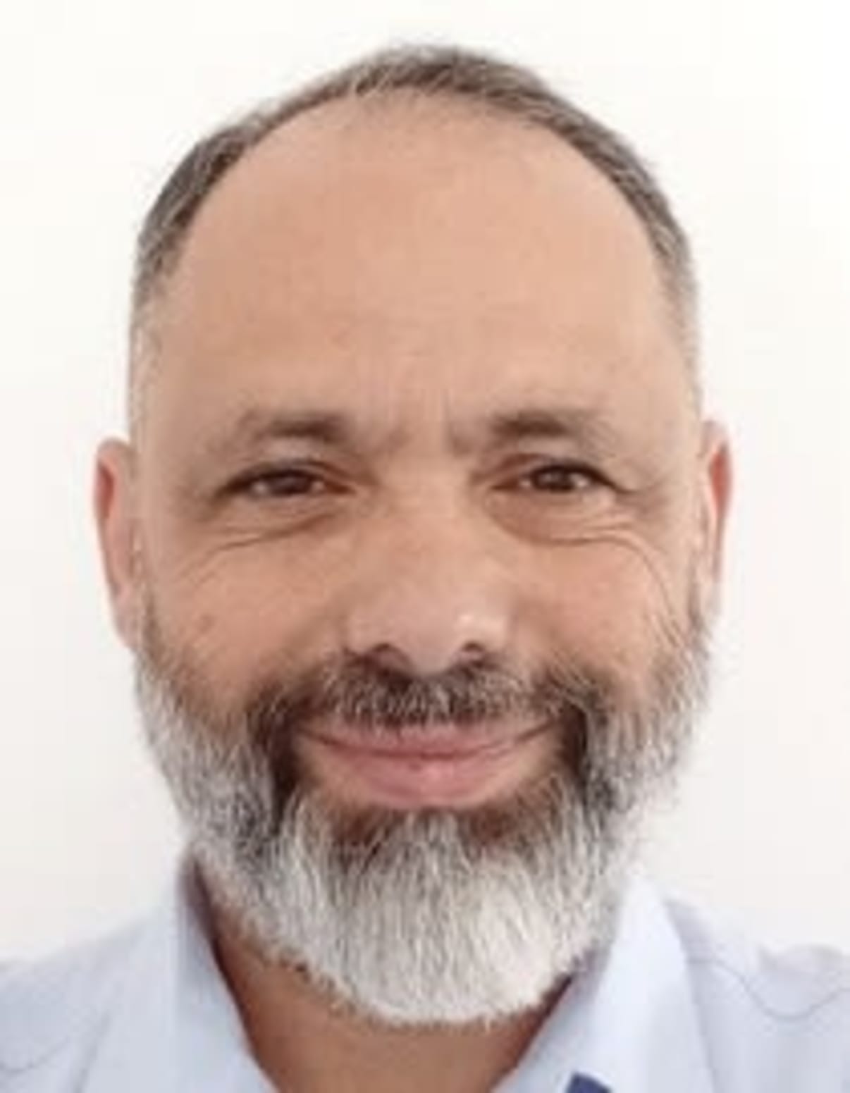 תמונת פורטרט של בעל המקצוע תמונת פורטרט של בעל המקצוע