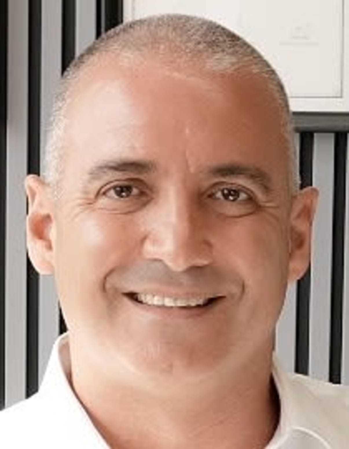 תמונת פורטרט של בעל המקצוע תמונת פורטרט של בעל המקצוע