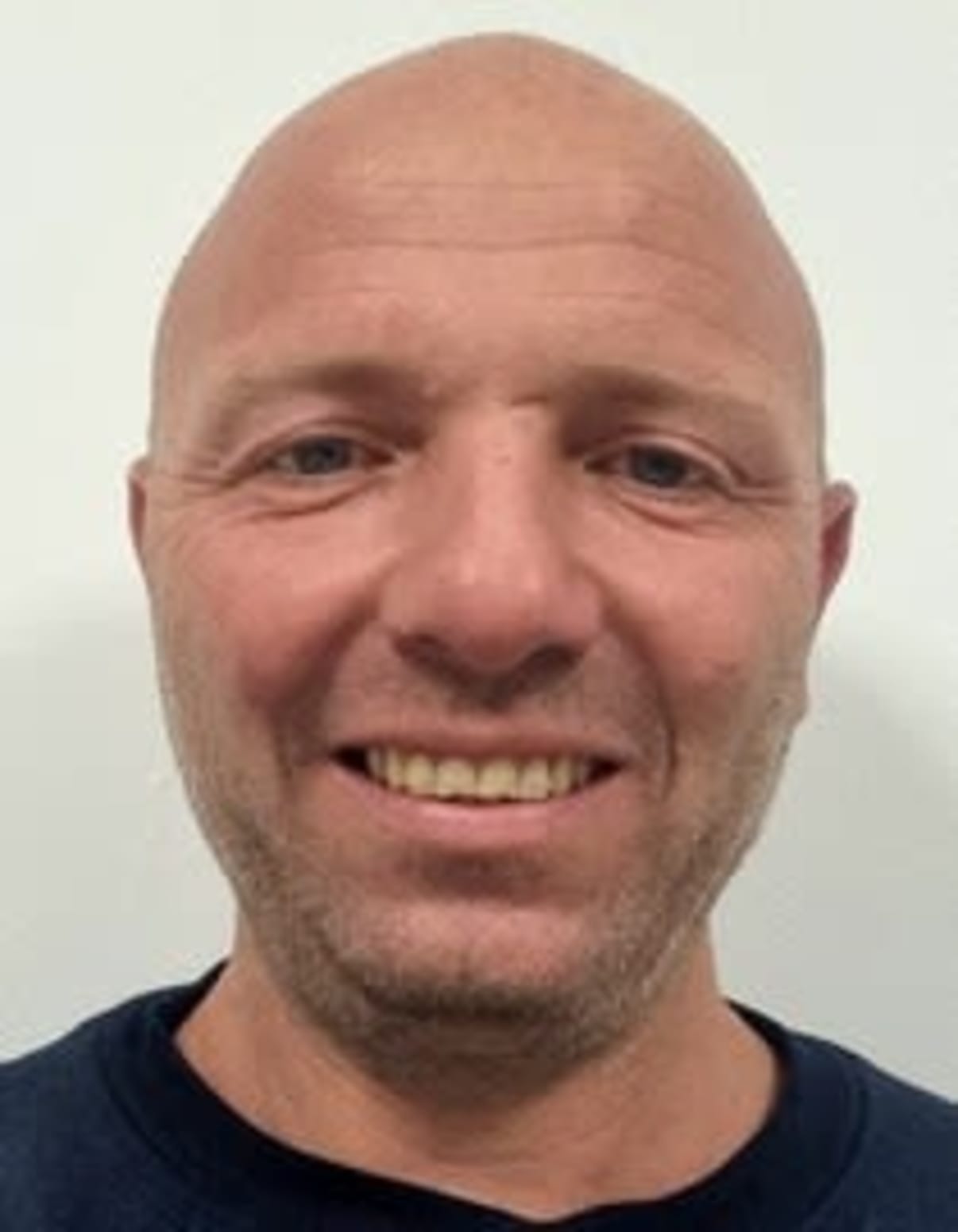 תמונת פורטרט של בעל המקצוע