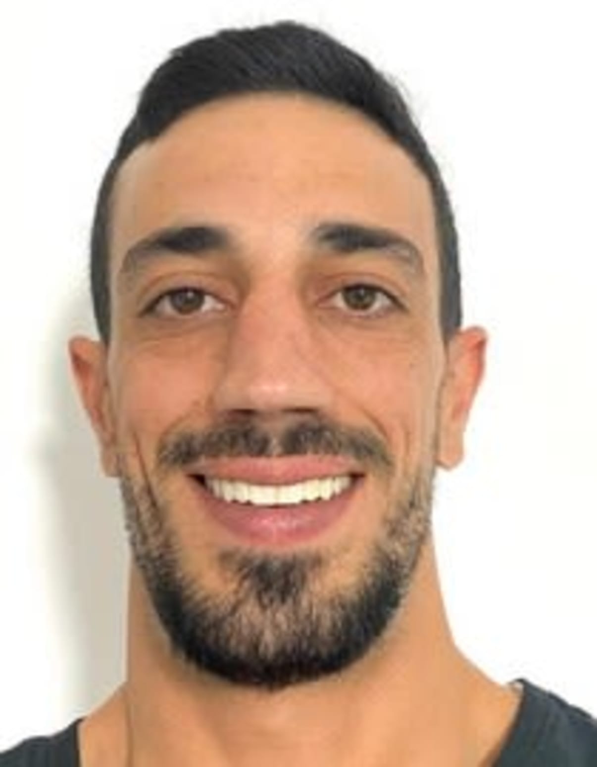 תמונת פורטרט של בעל המקצוע