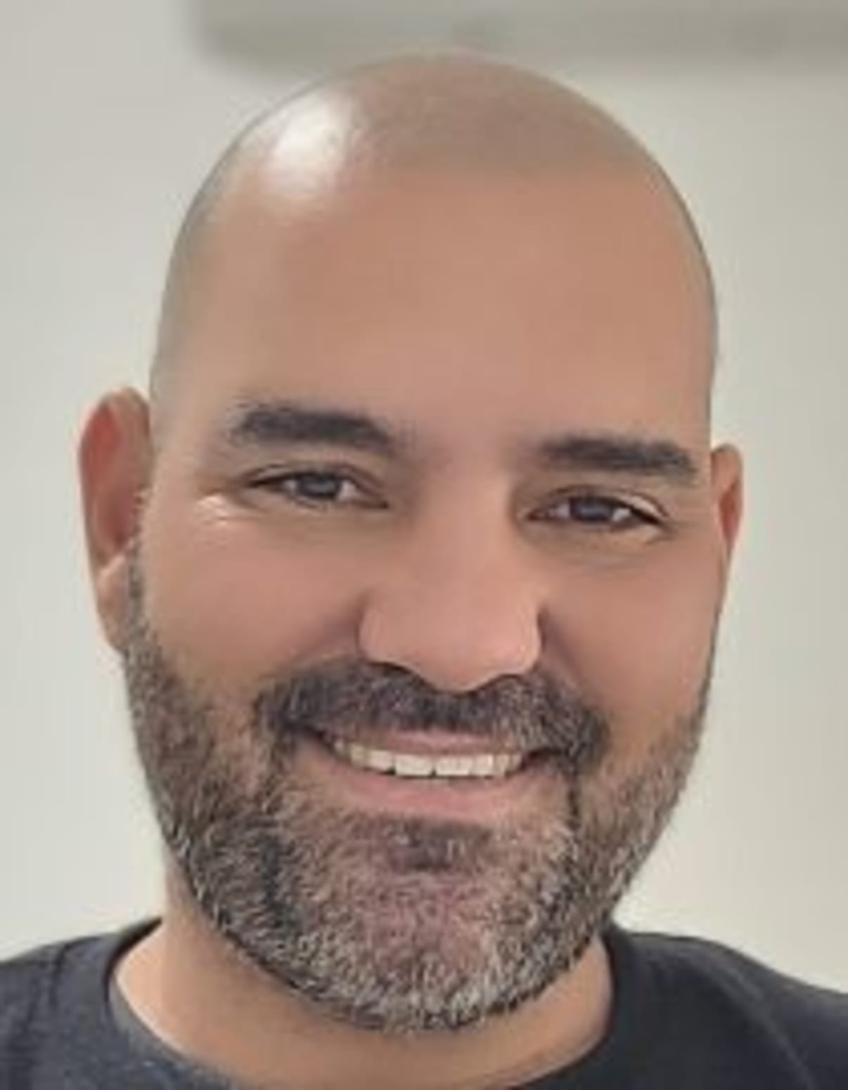 תמונת פורטרט של בעל המקצוע תמונת פורטרט של בעל המקצוע