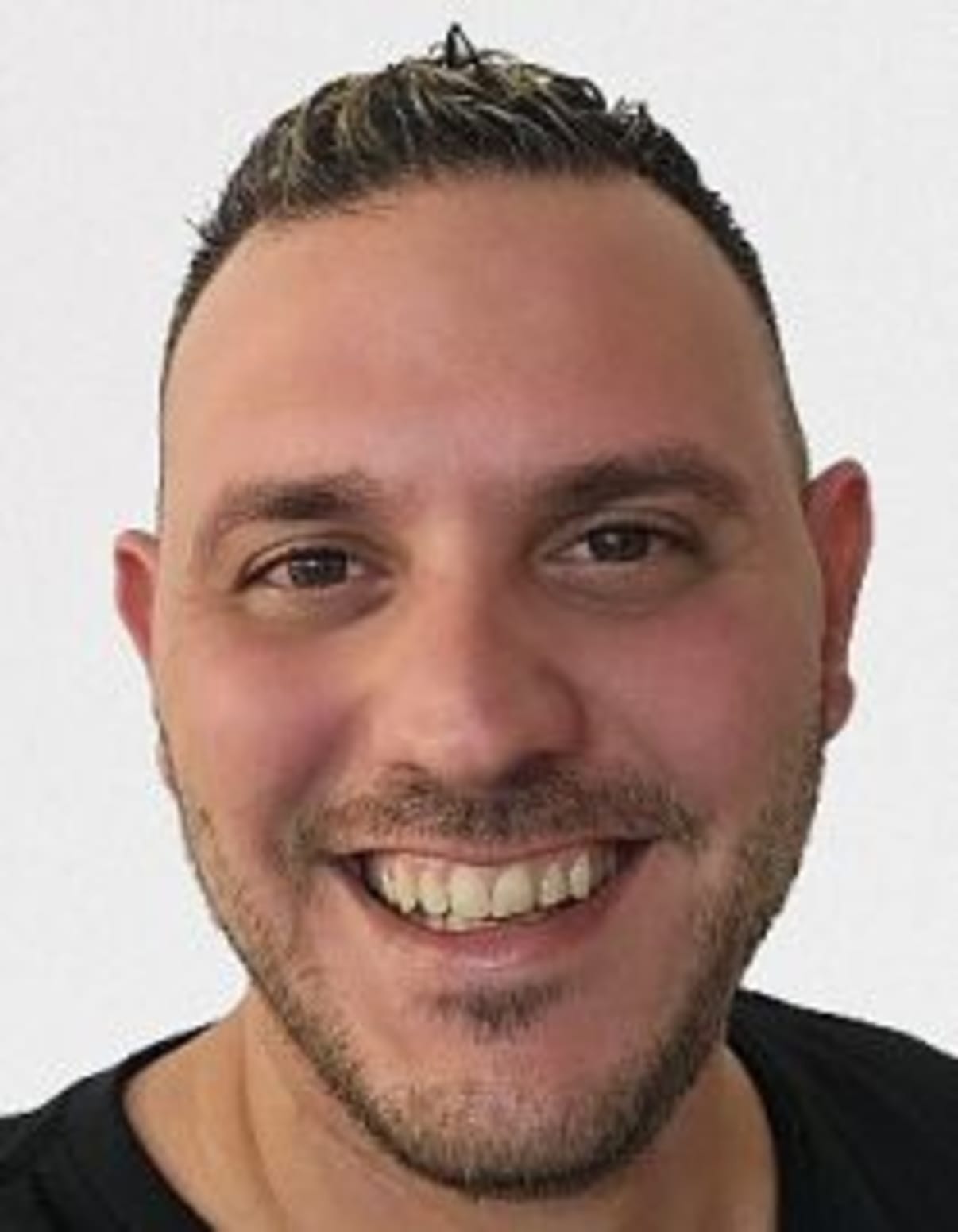 תמונת פורטרט של בעל המקצוע תמונת פורטרט של בעל המקצוע