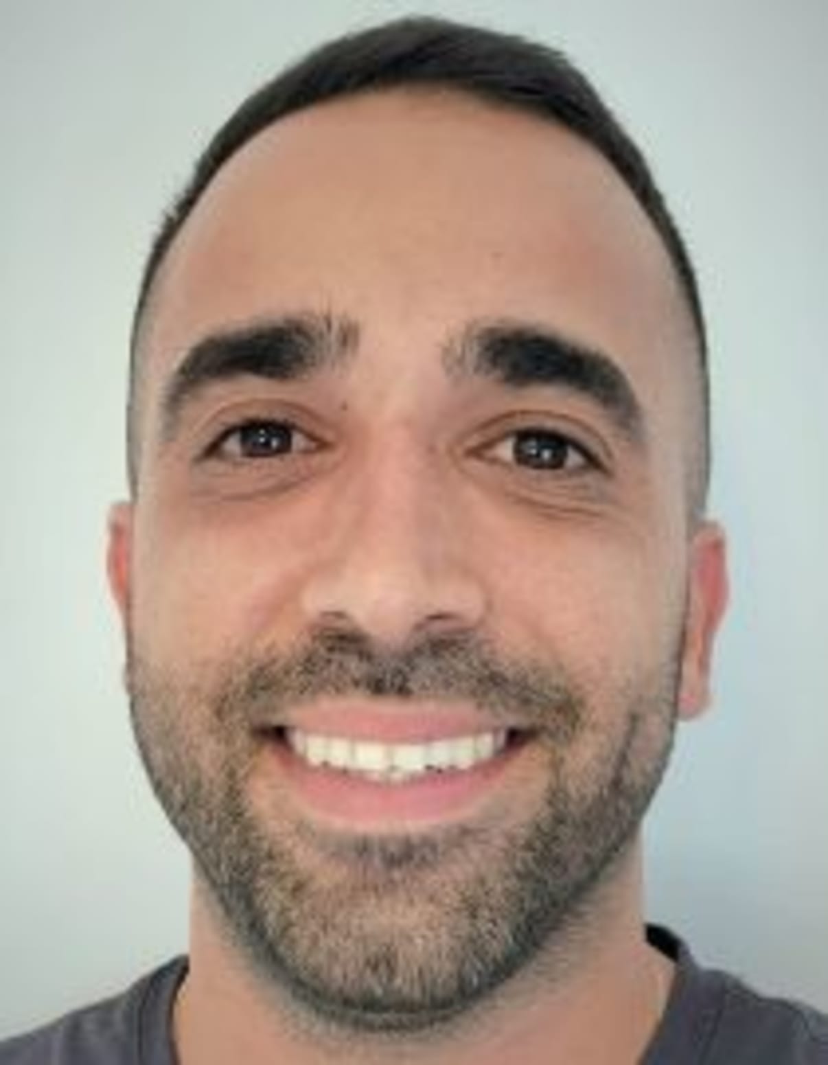 תמונת פורטרט של בעל המקצוע תמונת פורטרט של בעל המקצוע