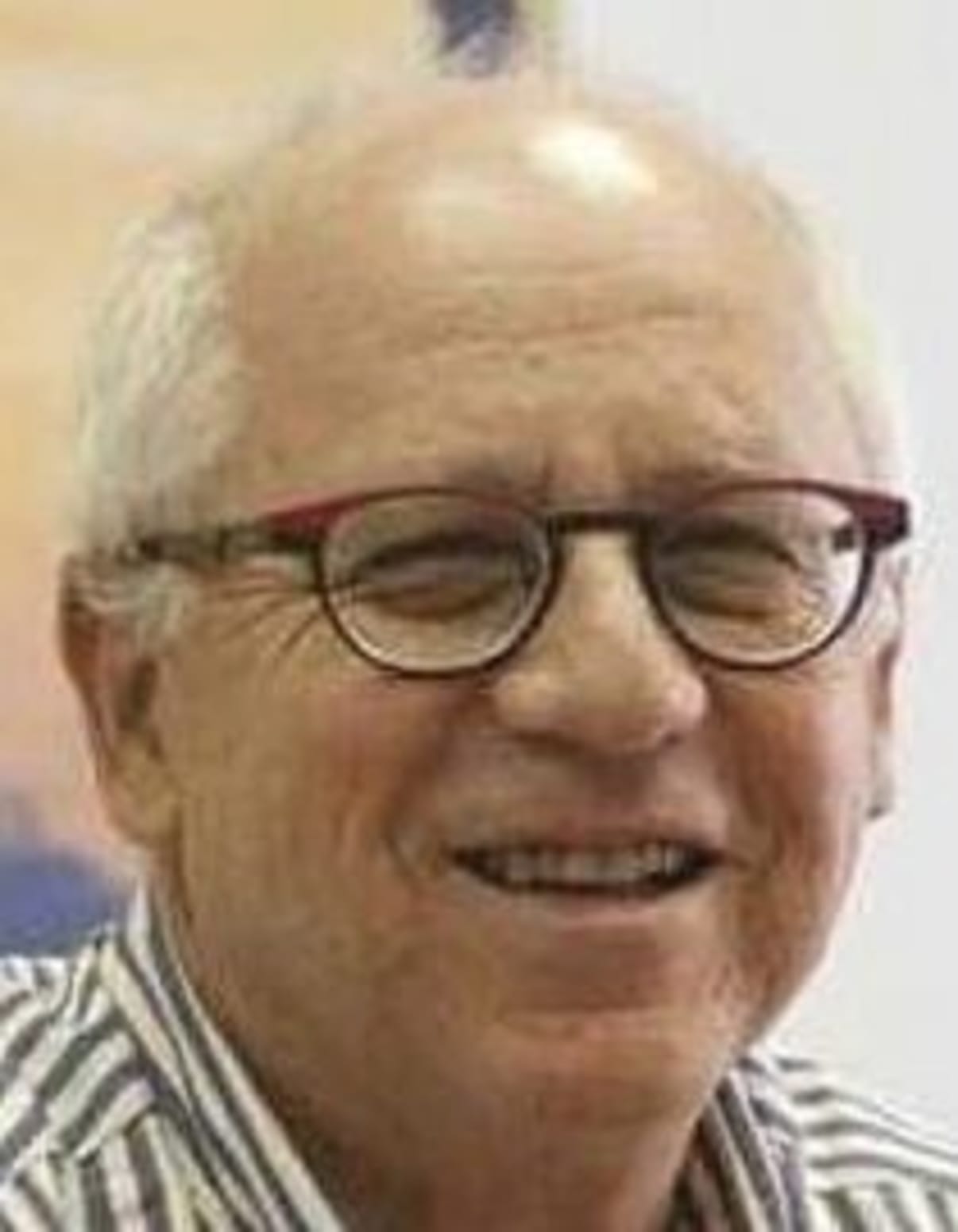 תמונת פורטרט של בעל המקצוע