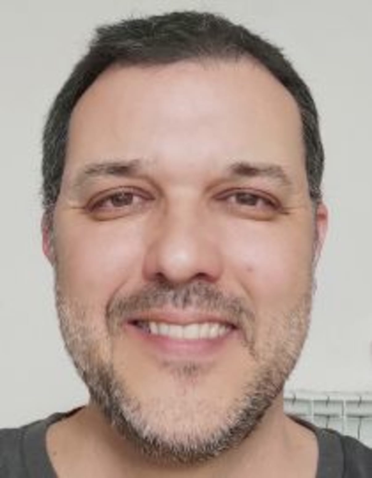 תמונת פורטרט של בעל המקצוע תמונת פורטרט של בעל המקצוע