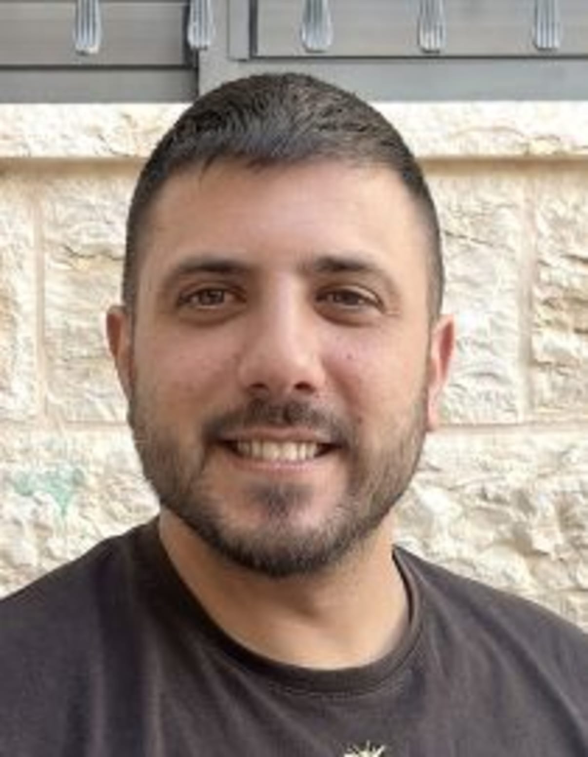 תמונת פורטרט של בעל המקצוע תמונת פורטרט של בעל המקצוע