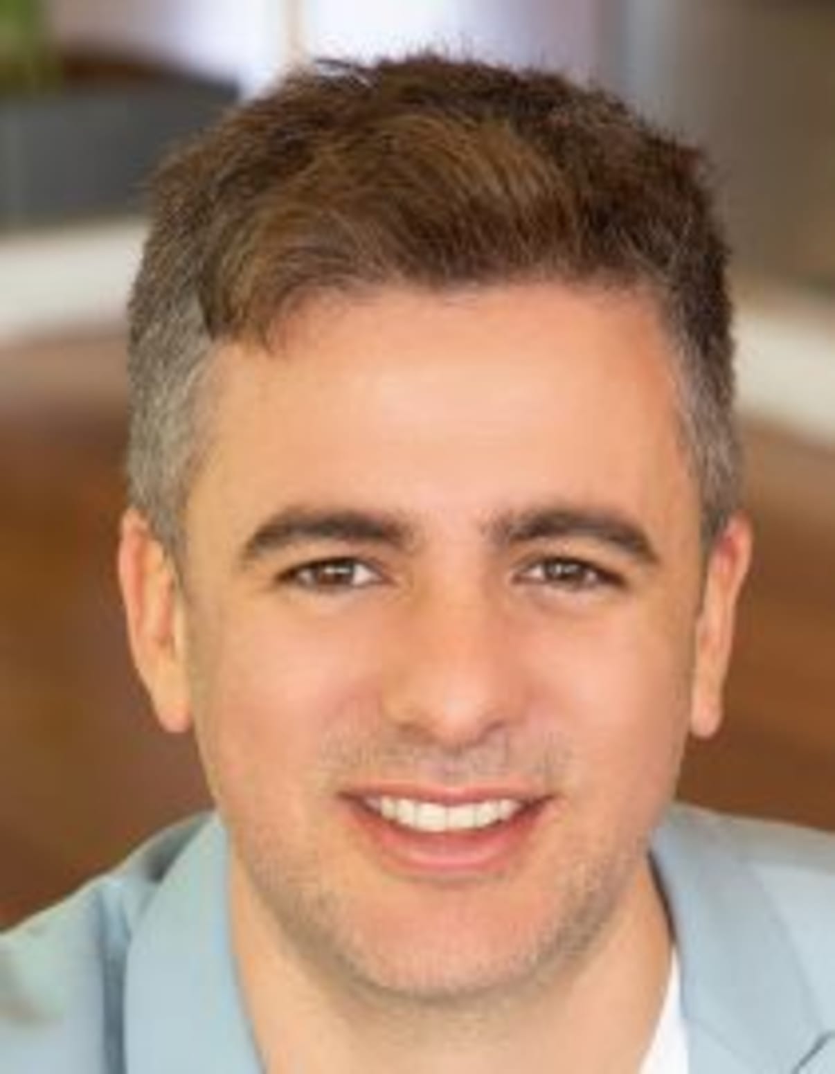 תמונת פורטרט של בעל המקצוע