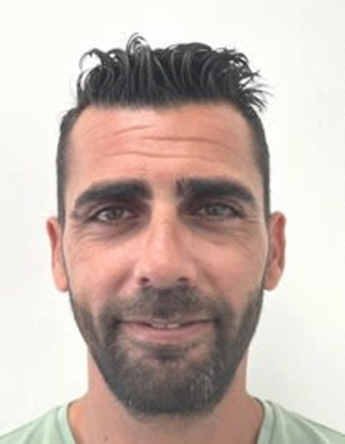 תמונת פורטרט של בעל המקצוע תמונת פורטרט של בעל המקצוע