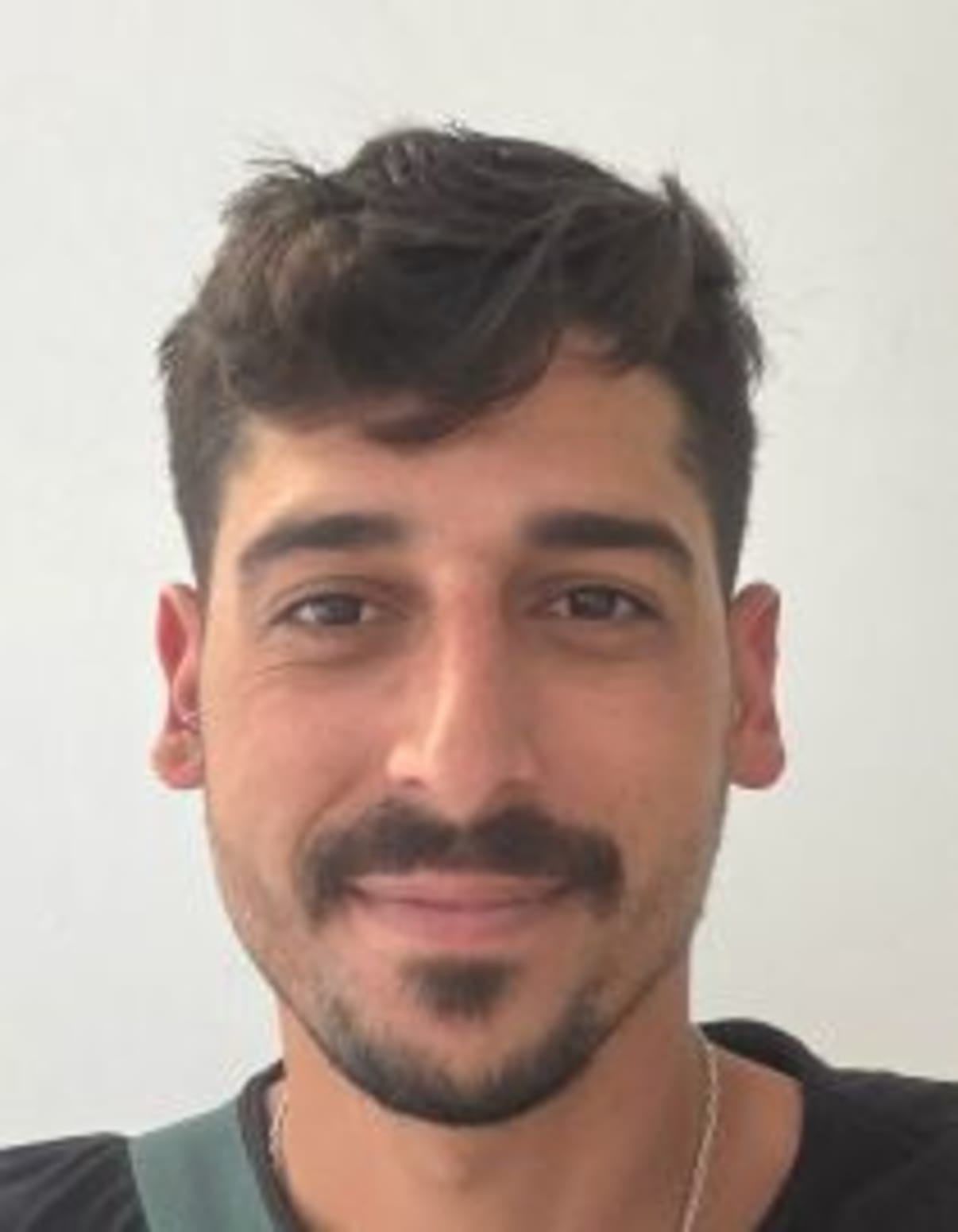 תמונת פורטרט של בעל המקצוע תמונת פורטרט של בעל המקצוע