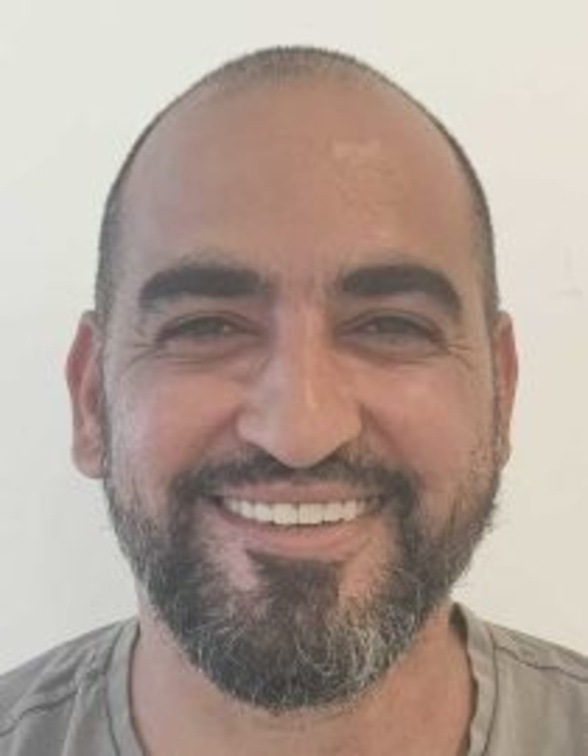תמונת פורטרט של בעל המקצוע תמונת פורטרט של בעל המקצוע