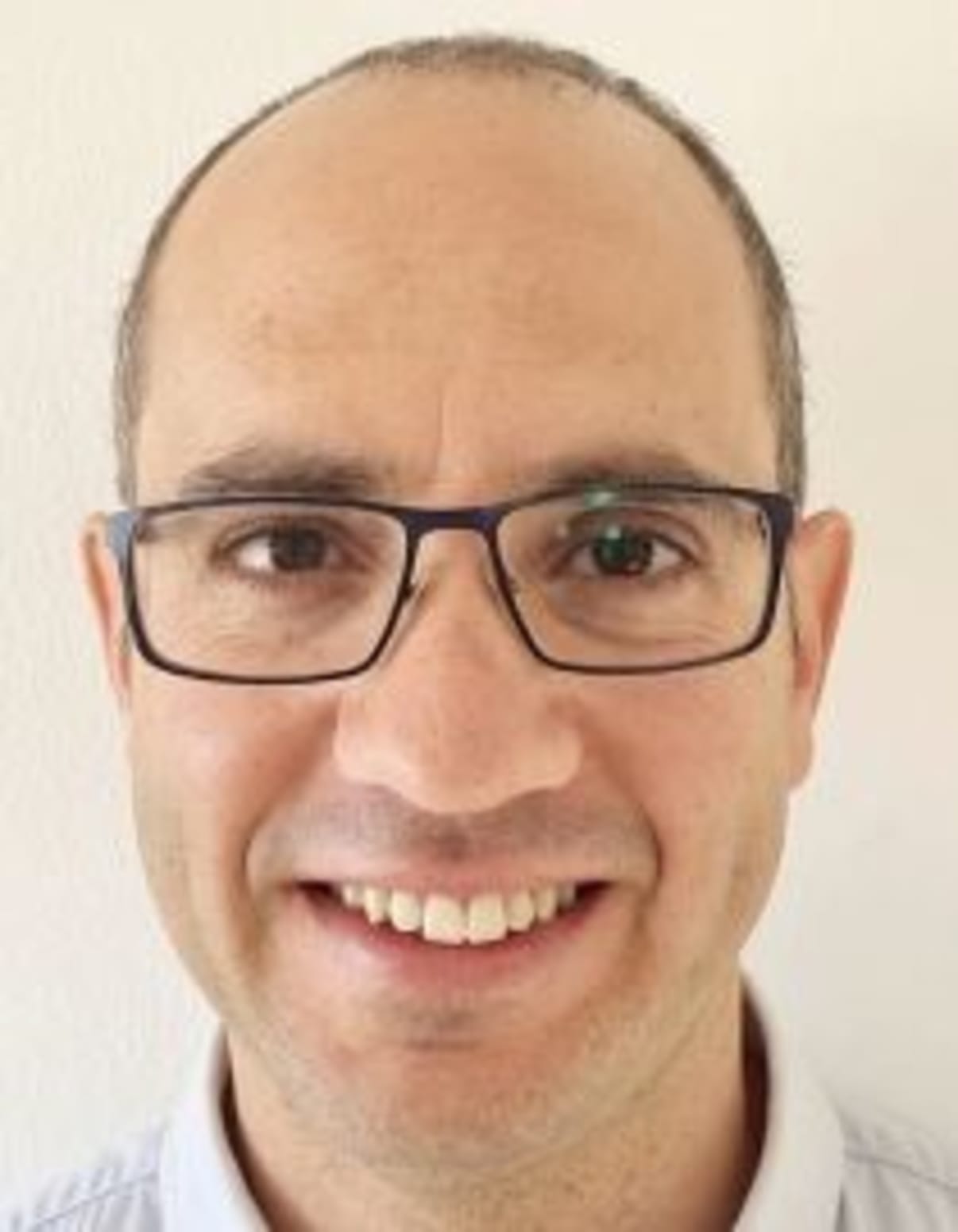 תמונת פורטרט של בעל המקצוע תמונת פורטרט של בעל המקצוע