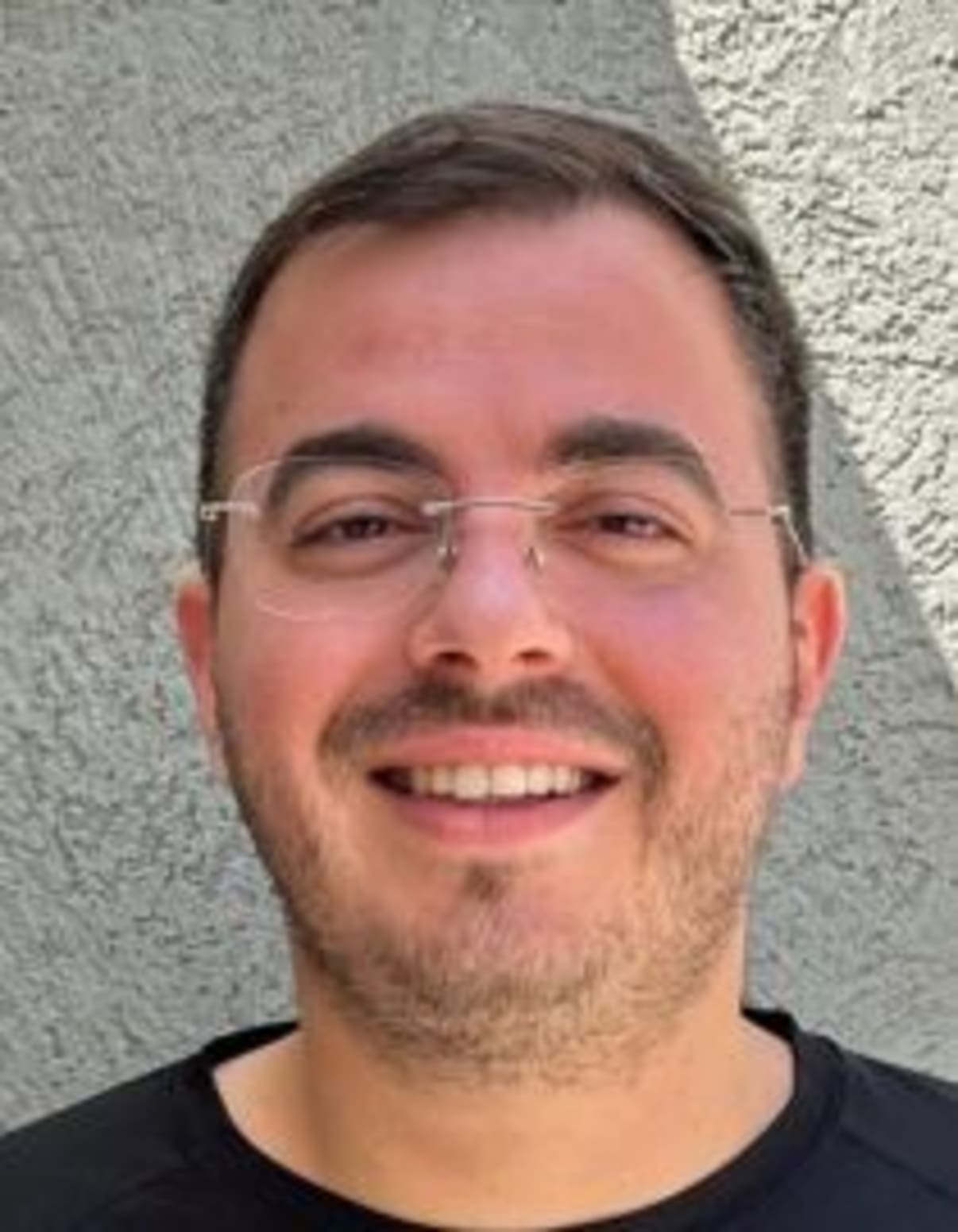 תמונת פורטרט של בעל המקצוע תמונת פורטרט של בעל המקצוע
