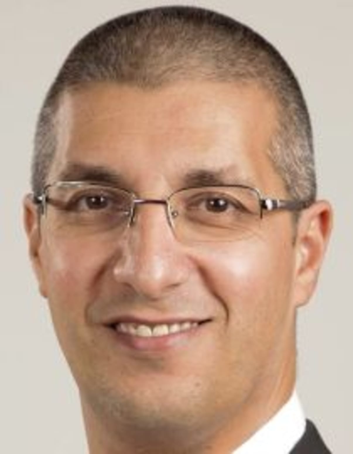 תמונת פורטרט של בעל המקצוע תמונת פורטרט של בעל המקצוע
