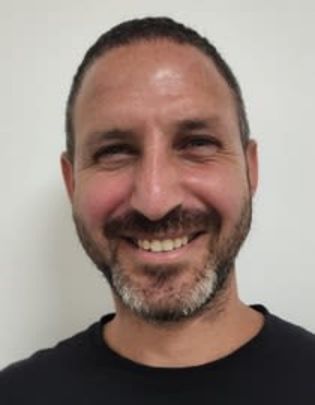 תמונת פורטרט של בעל המקצוע תמונת פורטרט של בעל המקצוע